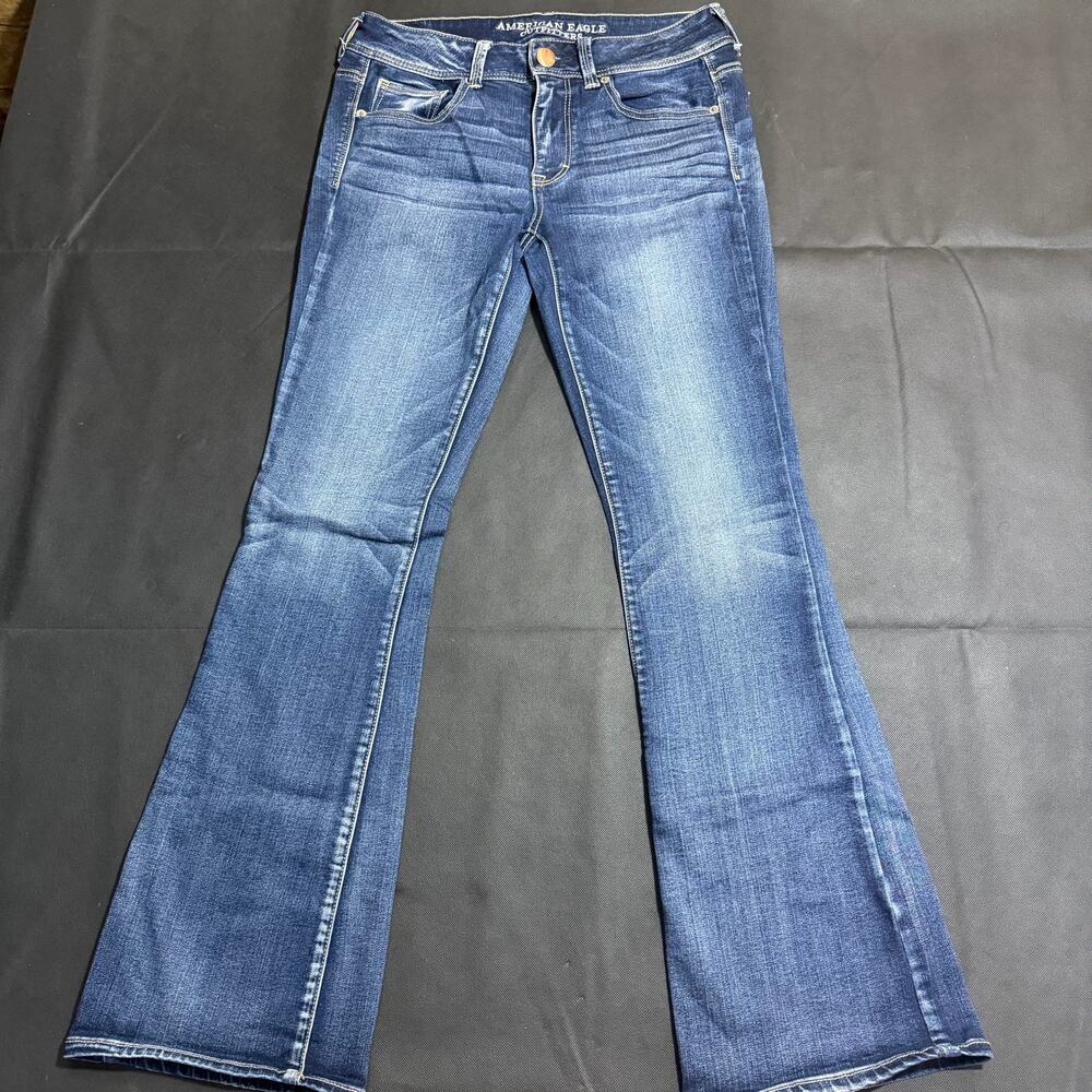 American Eagle women's Kick Boot jeans size 8
